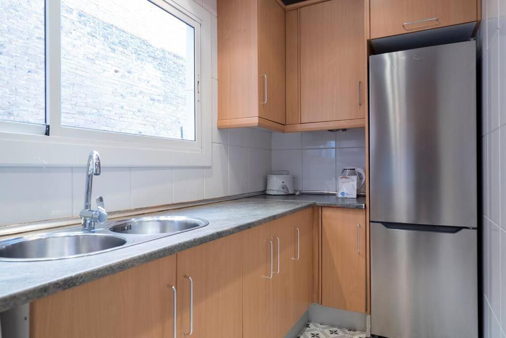 Bebarceloner Poble Nou Apartaments - 2 Bedroom المظهر الخارجي الصورة