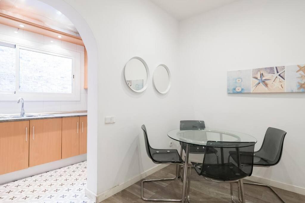 Bebarceloner Poble Nou Apartaments - 2 Bedroom المظهر الخارجي الصورة